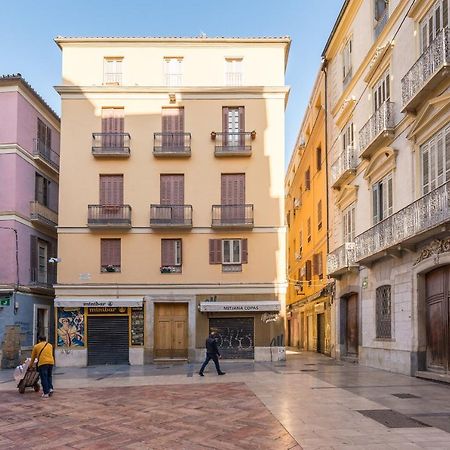 Mitjana Plaza Malaga Center Apartment Exterior photo