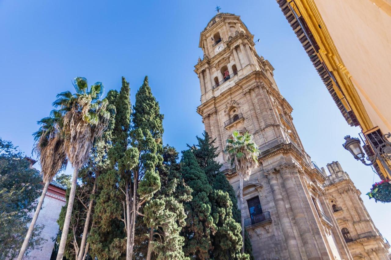 Central Malaga Apartment At Mitjana Plaza Exterior photo